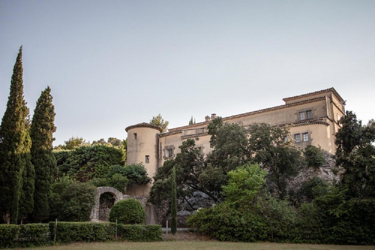 Domaine De La Tourelle Orgon Exterior photo